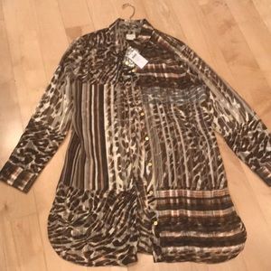 Chico’s size 1 blouse fit size 8 or medium